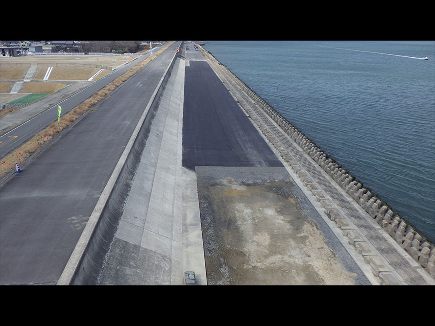 平成25年度　揖斐川城南立田高潮堤防補強工事